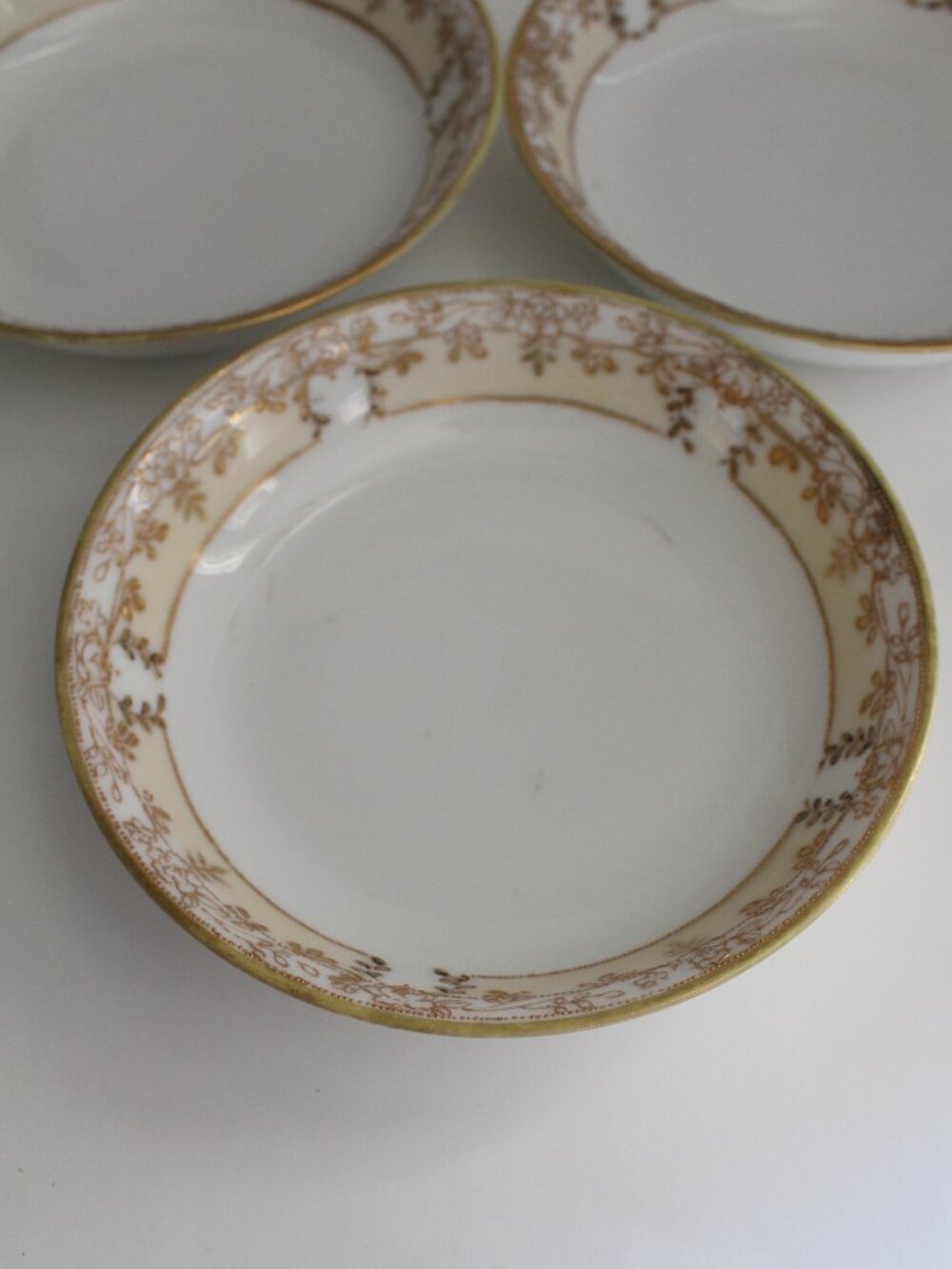 RC Nippon 1900's Set of 3 Berry/Sauce Bowls Raised Gold